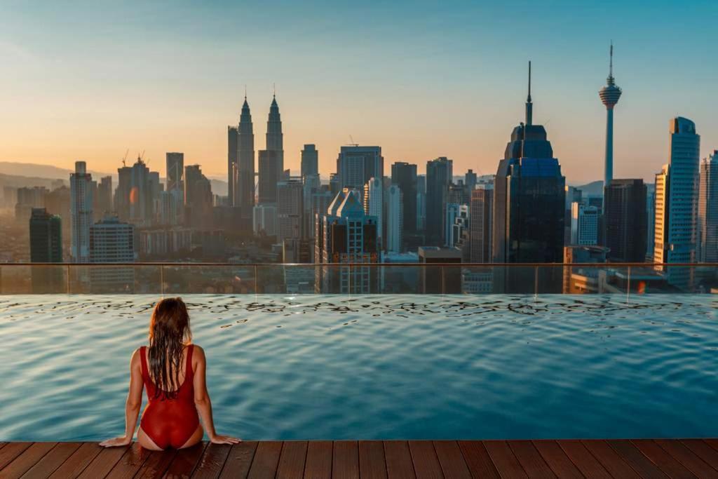 Regalia Suites Infinity Pool Kuala Lumpur Kültér fotó
